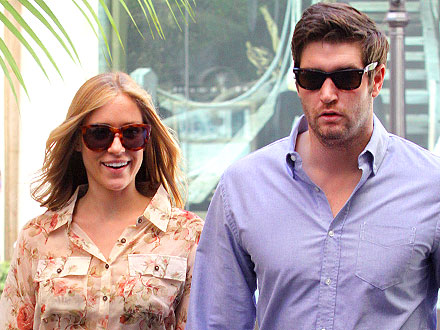Kristin Cavallari Glows at Lunch with Jay Cutler