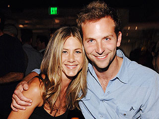 Love Links: Bradley Cooper's Leading Ladies!