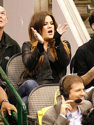Khloe Kardashian, Lamar Odom at Dallas Mavericks Game: Pictures