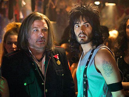 Alec Baldwin, Russell Brand in Sexy Rock of Ages Lip Lock