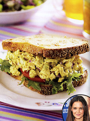 Katie Holmes & Suri's Lunch Date at Alice's Tea Cup