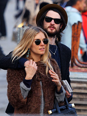Sienna Miller Welcomes a Daughter