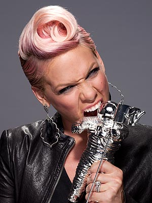Pink Sneaks MTV; Kevin Hart Hosting VMAs