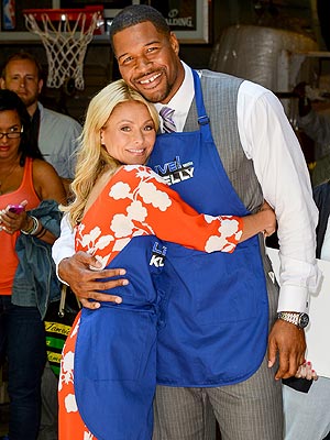 Michael Strahan Rumored Co-Host for Kelly Ripa