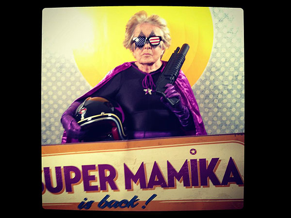 Sacha Goldberger, Frederika Goldberger - Mamika Grandma Superhero