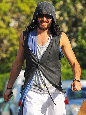 Russell Brand Spends Time with Adoptable Dogs
