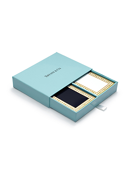 So Chic! Presents Every Hostess Will Love