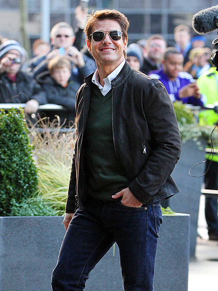 Star Tracks: Monday, December 10, 2012