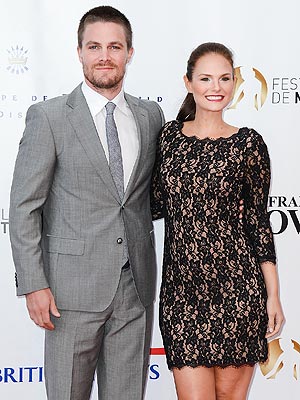 Stephen Amell Expecting First Child