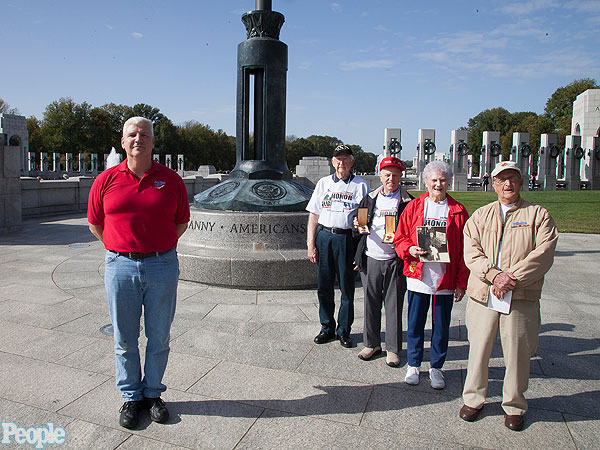 Memorial Day: Ohio Man Helps WWII Veterans See Their Memorial in D.C.