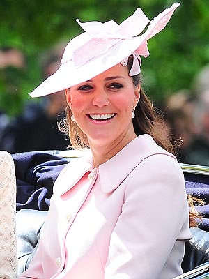 Kate Is Cheered at Last Official Royal Engagement Before Baby