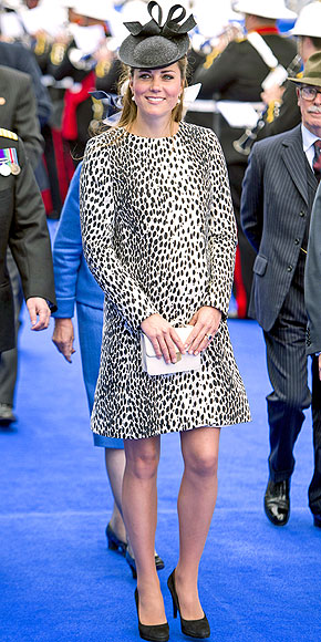 Oh, Baby! Duchess Kate's Royally Chic Bump Style