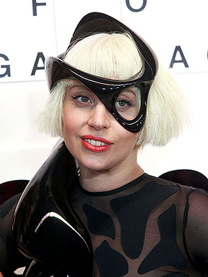 Lady Gaga Admits Having an Addiction to Marijuana