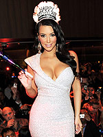 Hollywood's Official New Year's Eve Dress Code | Kim Kardashian