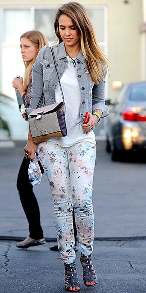 Love Her Outfit!