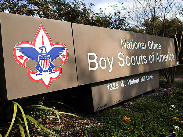 Boy Scouts to Start Allowing Gay Members Jan. 1
