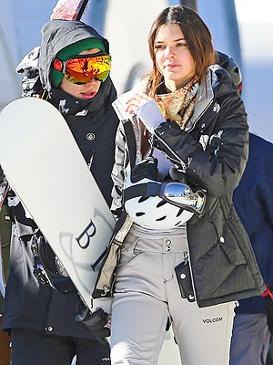 Harry Styles and Kendall Jenner Hit the Slopes Together