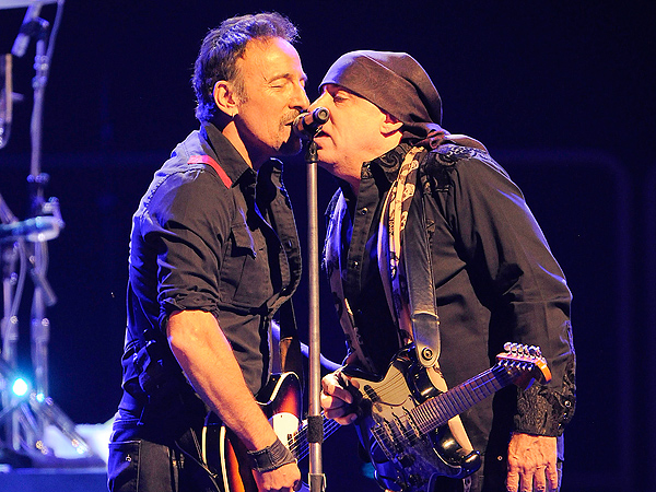 Bruce Springsteen's Doubleheader: The Boss Closes Tour with Two Mega Concerts
