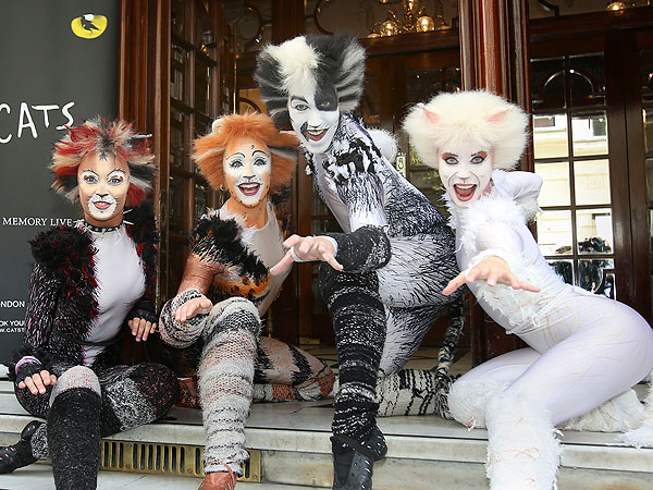 Broadway Show Cats Adds Rap to West End Revival
