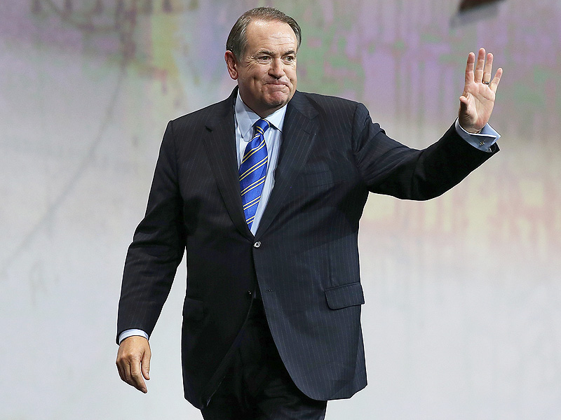 Mike Huckabee on Holocaust Remark: Says He's Been to Auschwitz