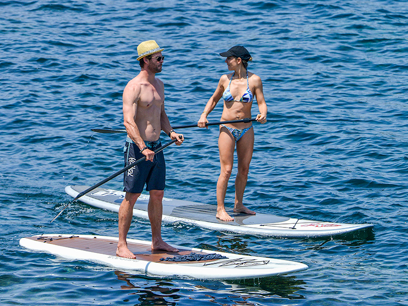 Chris Hemsworth and Elsa Pataky Show Off Their Enviable Beach Bodies on ... - People Magazine