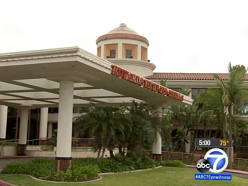 4 Turn Themselves in After Revving Leaf Blower at Movie Theater in Mock Attack