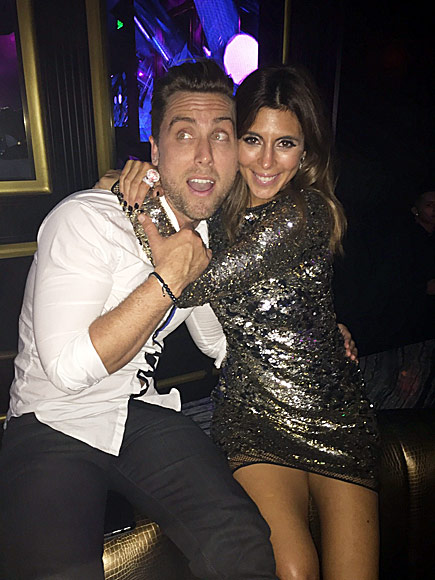 Jamie-Lynn Sigler Enjoys Bachelorette Party Weekend in Las Vegas With BFFs  Lance Bass and JoAnna Garcia