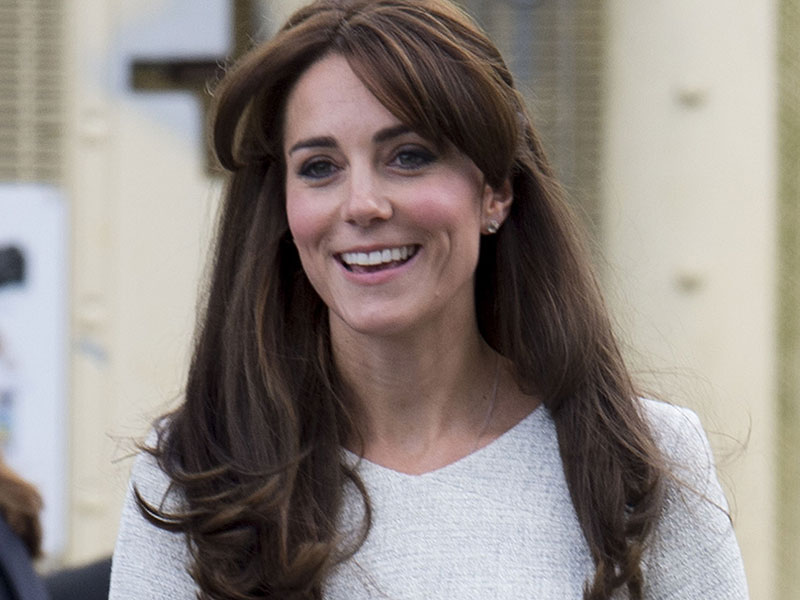 Princess Kate's Bathrobe Revealed!