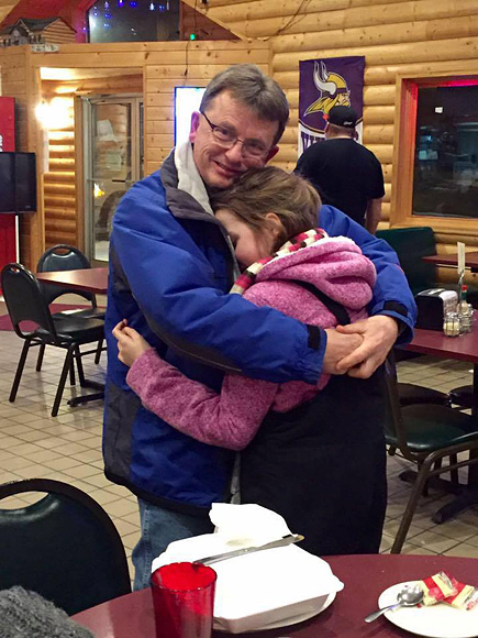 Grandfather Asks Granddaughter with Rare, Terminal Disease to Prom