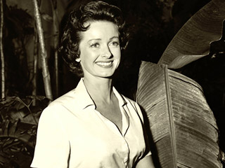 Actress Noel Neill Who First Played Lois Lane Has Died at 95