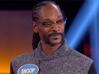 WATCH: High Score! Snoop Dogg Fields a Question About His Favorite Subject – Marijuana – on Celebrity Family Feud