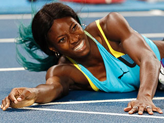 Allyson Felix Takes Silver in 400-Meter Dash after Shaunae Miller's Dramatic Finish Line Dive