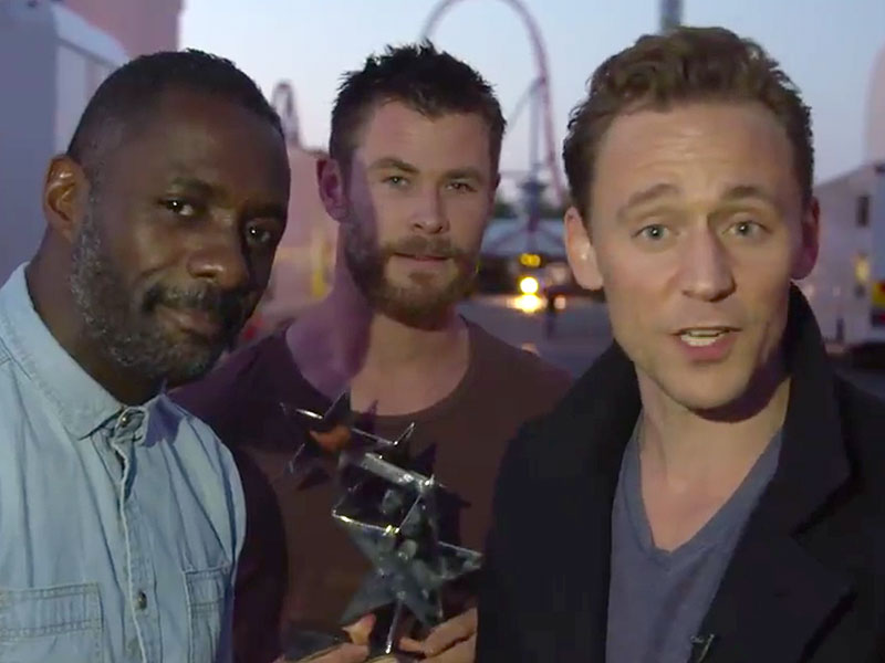 Chris Hemsworth and Idris Elba Make Surprise Guest Appearances at Tom Hiddleston's Acceptance Speech - People Magazine