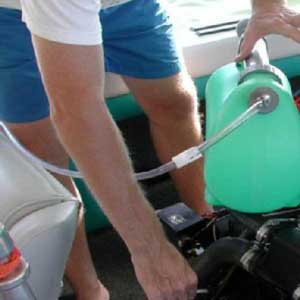 LiquiVac pump for fuel changes