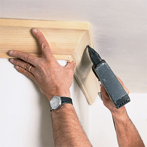 installing crown molding