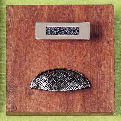 patterned pulls