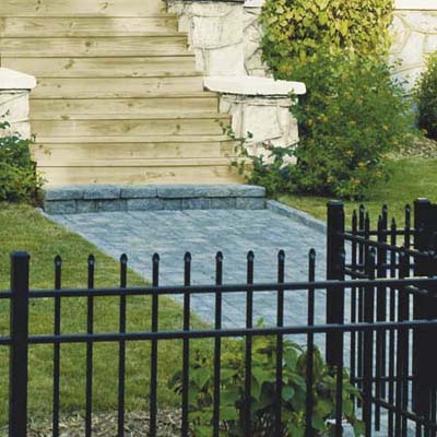 remodel in Atlanta, GA with aluminum fence made to look like wrought iron