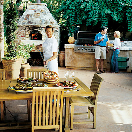 outdoor kitchen
