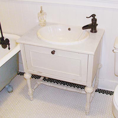 creative recycling ideas from this old hosue readers: table to vanity