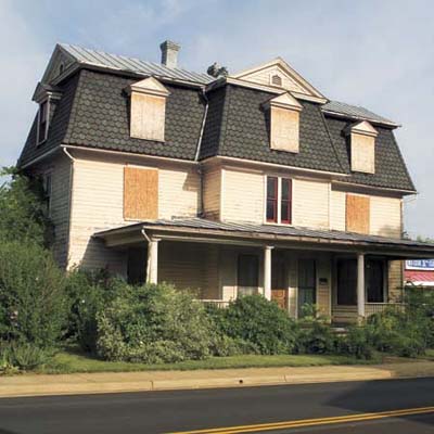 a Second Empire house in Front Royal, Virginia that is due to be demolished