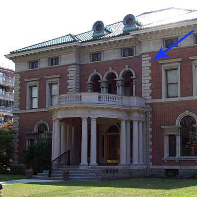 Roberson Mansion