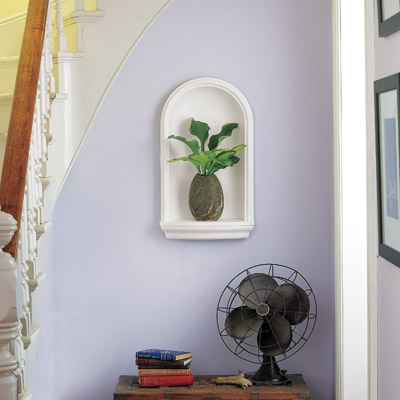 foyer with built in wall niche