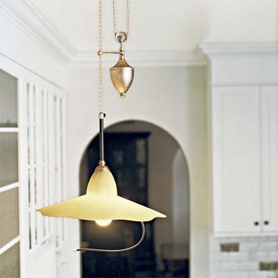 adjustable height pendant light