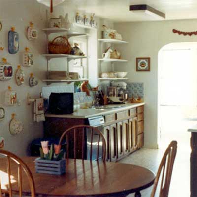 outdated kitchen