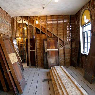 outdated kitchen