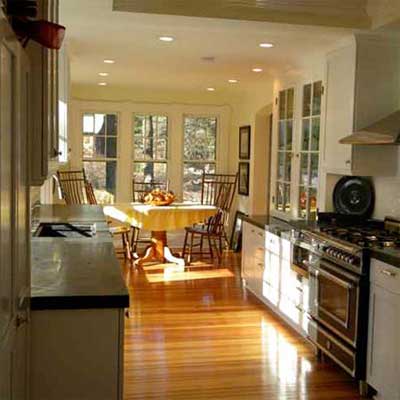 sunny updated kitchen