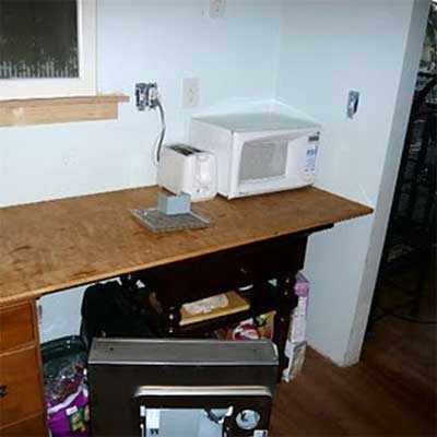 outdated kitchen