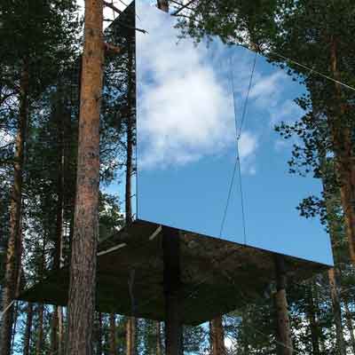 mirrorcube in the tree hotel, sweeden