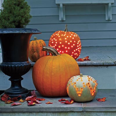 jack o lanterns with light studs