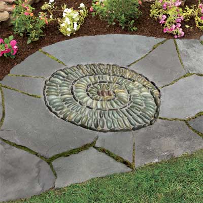 Make a Pebble Mosaic for a great summer projects